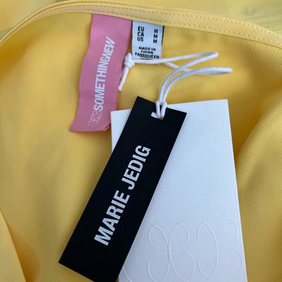 Something New Gloria Short Puff Sleeve Yellow Satin Mini Dress Medium NWT - Picture 4 of 13